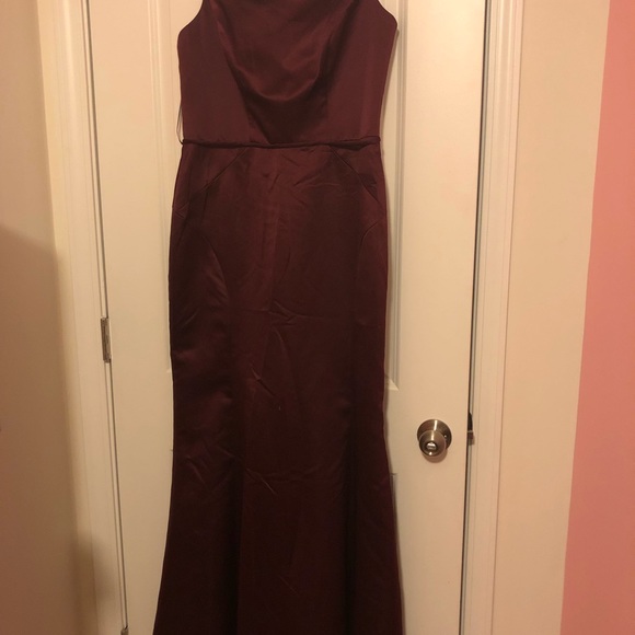 Bridesmaid/Formal Dress - Picture 2 of 3